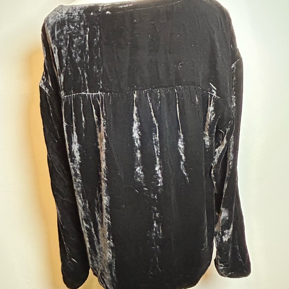 Eileen Fisher silk blend Velvet blouse black Long-Sleeve minimalist Top size S - Picture 7 of 12